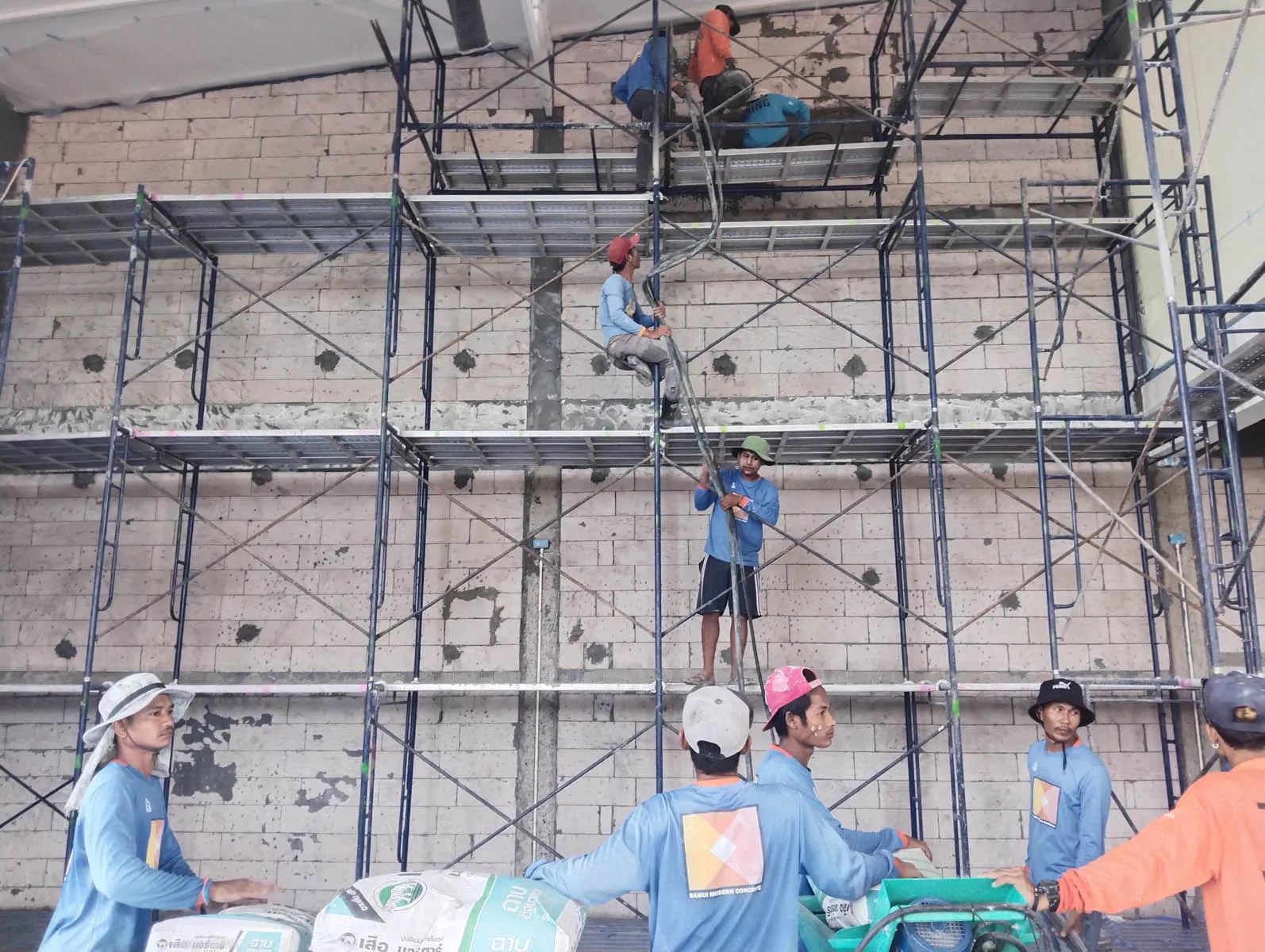 Precision construction and finishing work by Samui Modern Construction